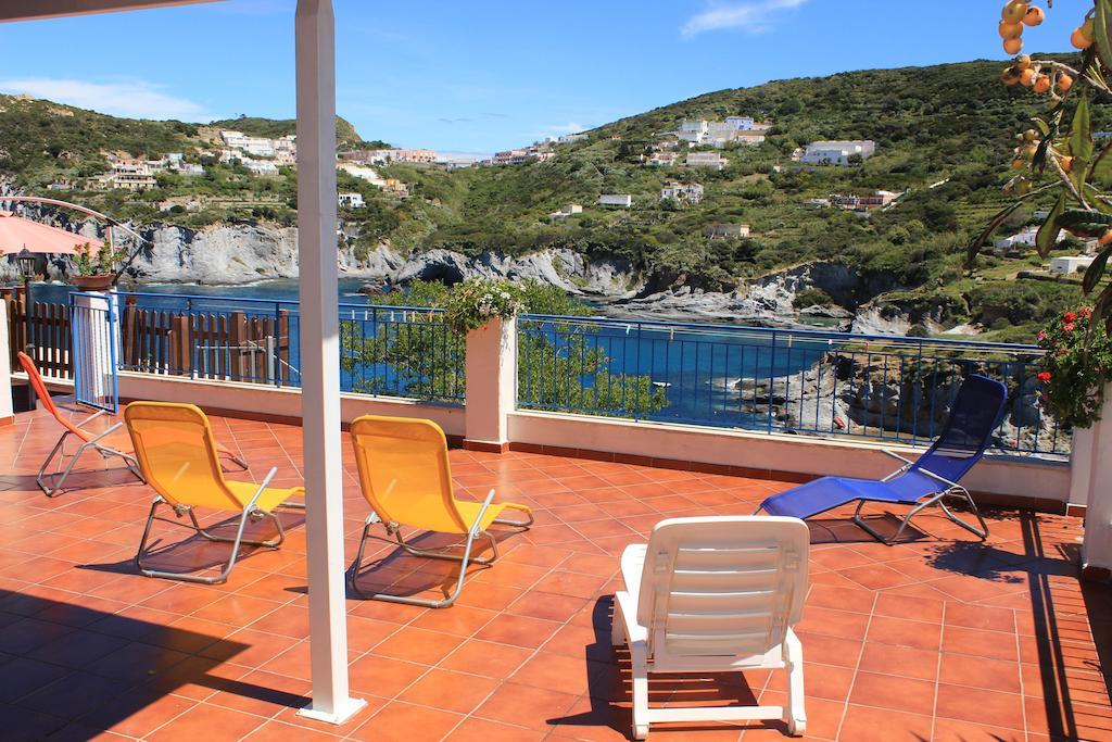 L'Incanto Di Cala Feola ปอนซา ภายนอก รูปภาพ
